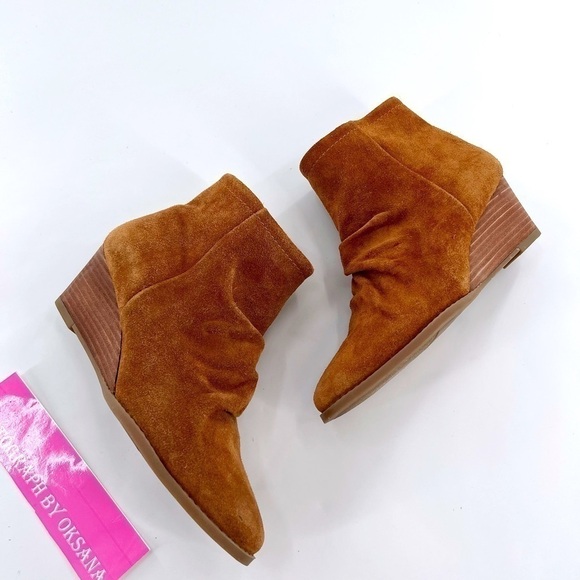 Franco Sarto ‘Winston’ Cognac Suede Wedge Ankle Bootie Size 7.5 M - Picture 9 of 15